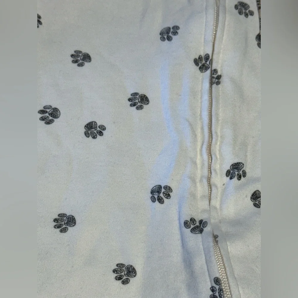 Like new Carters Unisex Baby Kitten Cat Footprint 2-Wat Zip Sleep & Play Pajamas